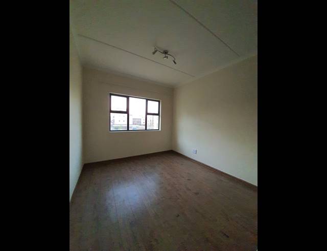 1 BEDROOM APARTMENT TO LET IN BARBEQUE DOWNS